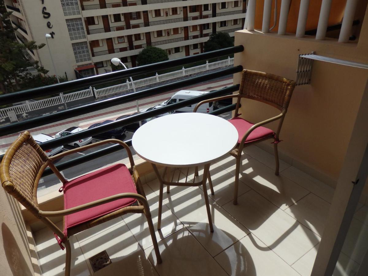 Apartamento Los Cristianos. Edificio Bruno. Los Cristianos  Exterior foto