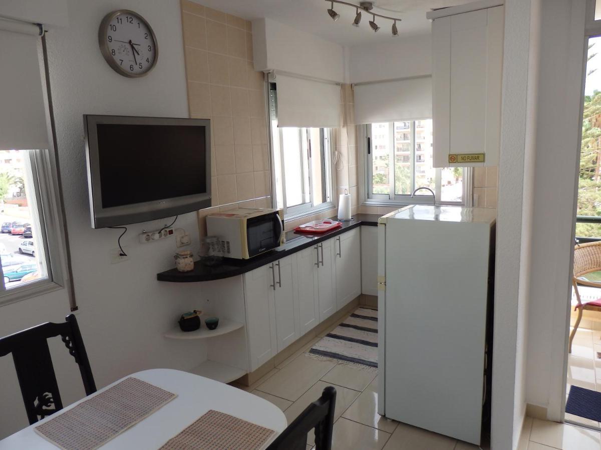 Apartamento Los Cristianos. Edificio Bruno. Los Cristianos  Exterior foto